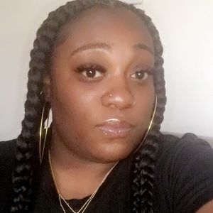Meet your Posher, Tiana
